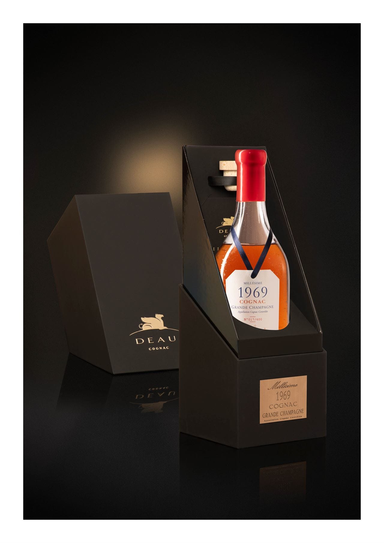 Deau Cognac dévoile un nouveau coffret pour son Millésime 1969