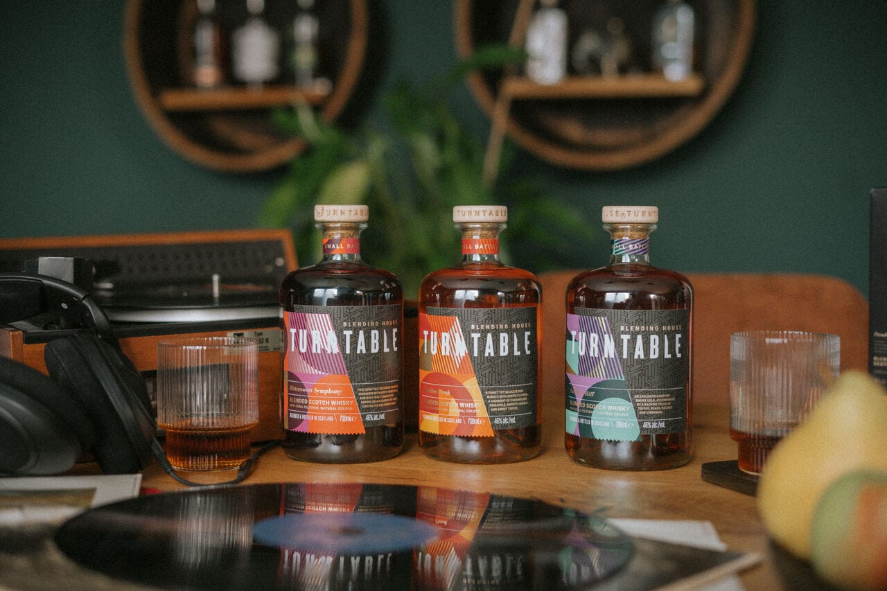 Turntable Spirits annonce le lancement officiel de sa gamme de whiskies permanents