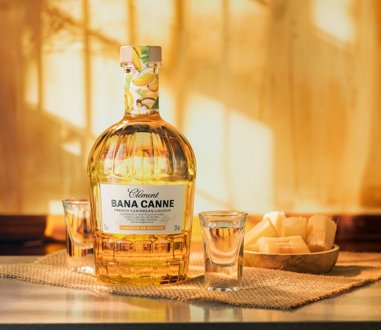 Rhum Clément innove avec la liqueur de banane Bana Canne