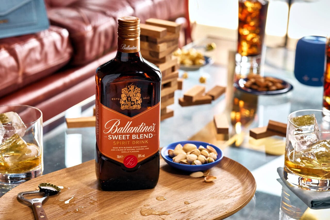 Ballantine's lance Sweet Blend, un spiritueux aux notes de caramel et vanille