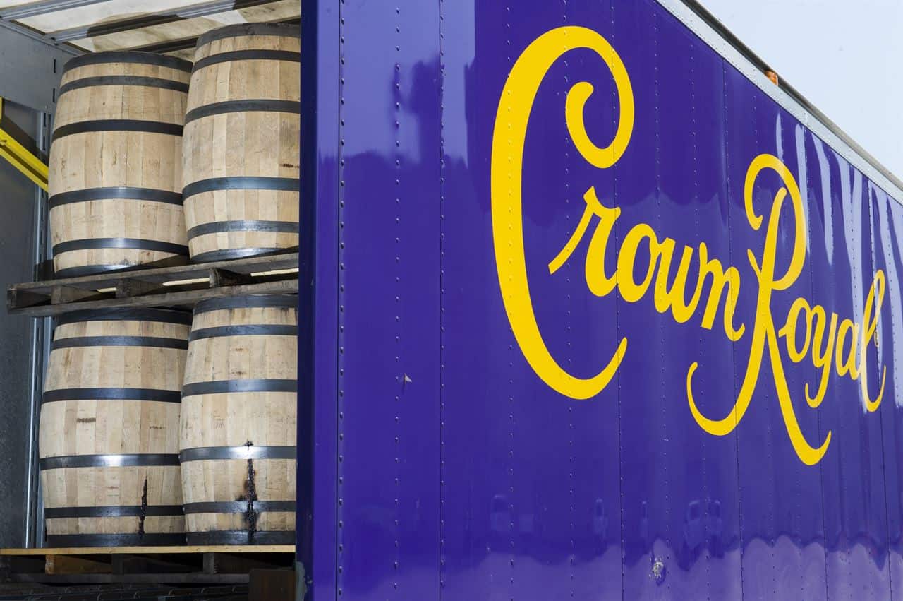 Diageo investit $190 millions dans une distillerie neutre en carbone pour sa marque Crown Royal