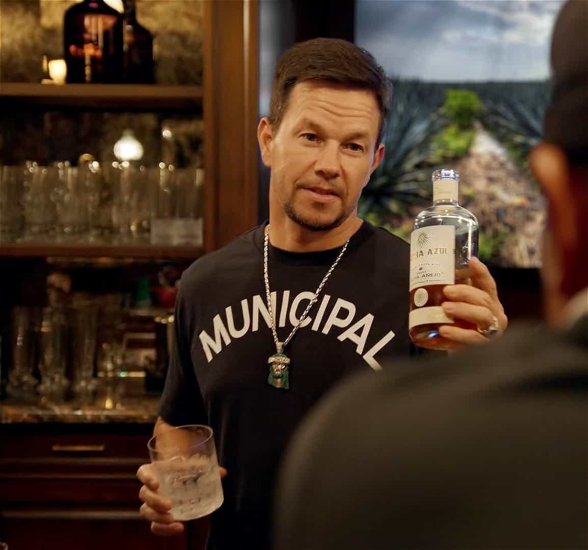 Mark Wahlberg se lance dans la tequila avec Flecha Azul