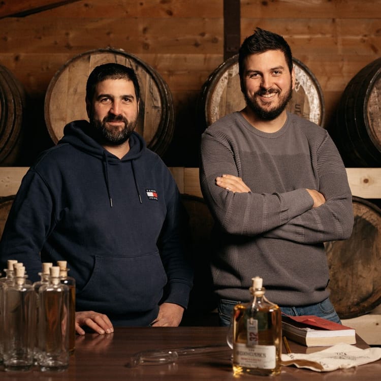La Distillerie Escagnan dévoile Pop Corn, un pur grain à base de maïs