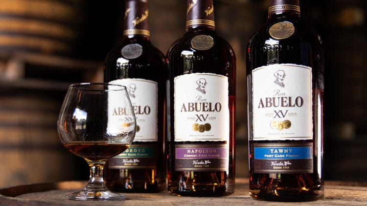 Dugas renforce son portefeuille avec ron Abuelo et Beluga vodka