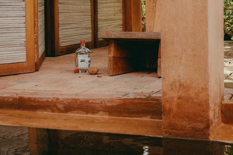 Maison Villevert France Distribution devient le Distributeur exclusif de l'irish whisky Mcconnell's et du mezcal The Lost Explorer