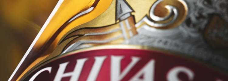 Chivas : nouveau design et étui de fin d’année